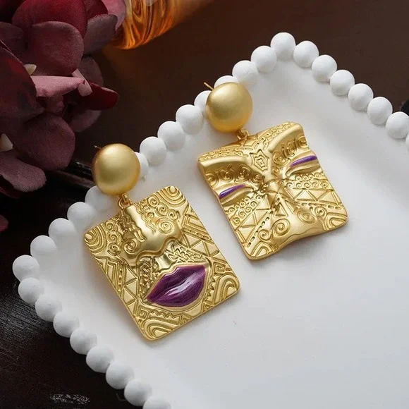 Gold Face Earrings Purple‎ Accent Statement Earrings Women's Jewelry - Picture 4 of 5